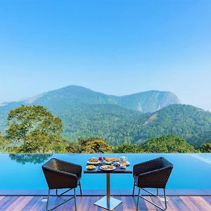 Shola Crown Resort - Munnar